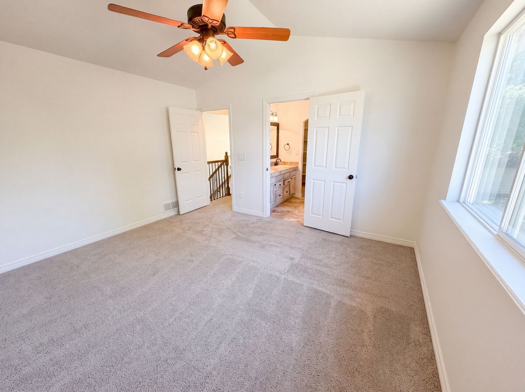 Photo 13 of 34 of 4408 Ashcroft Ave, Castle Rock, CO