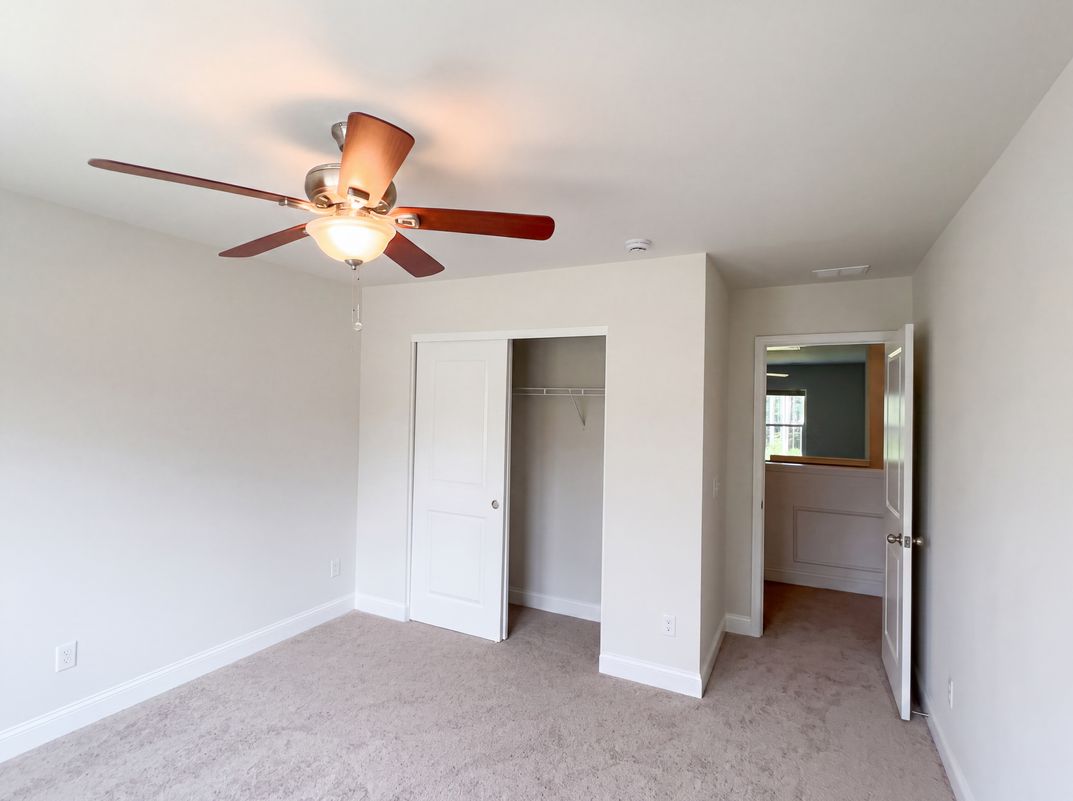 Photo 20 of 42 of 301 Decatur Dr, Summerville, SC