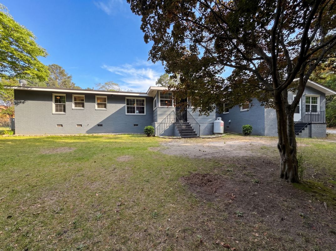 Photo 5 of 17 of 1537 Mintz Ave, Fayetteville, NC