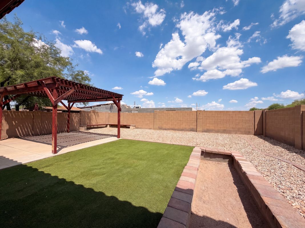 Photo 27 of 31 of 5641 S 10th Dr, Phoenix, AZ
