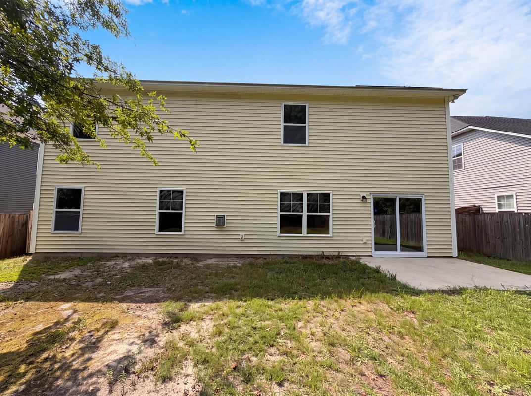 Photo 5 of 28 of 407 Westmoreland Rd, Columbia, SC