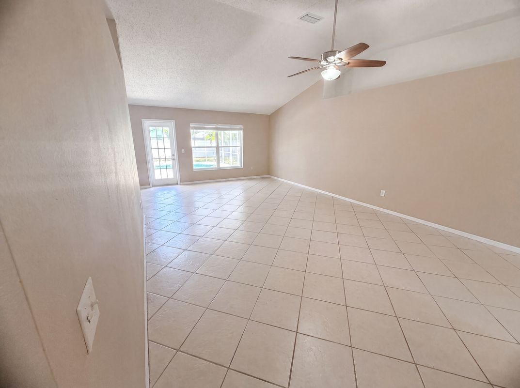 Photo 8 of 23 of 3642 SW Sterricker St, Port Saint Lucie, FL