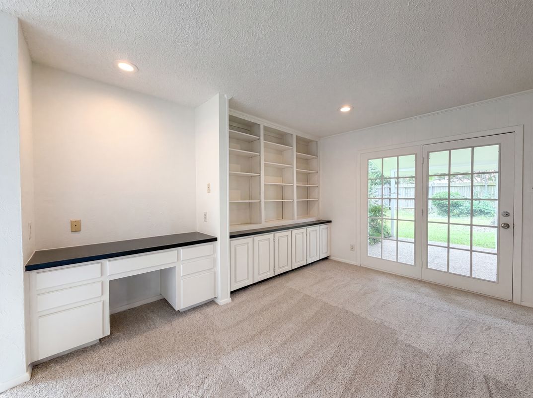 Photo 18 of 23 of 4612 Kenway Ct, Fort Worth, TX
