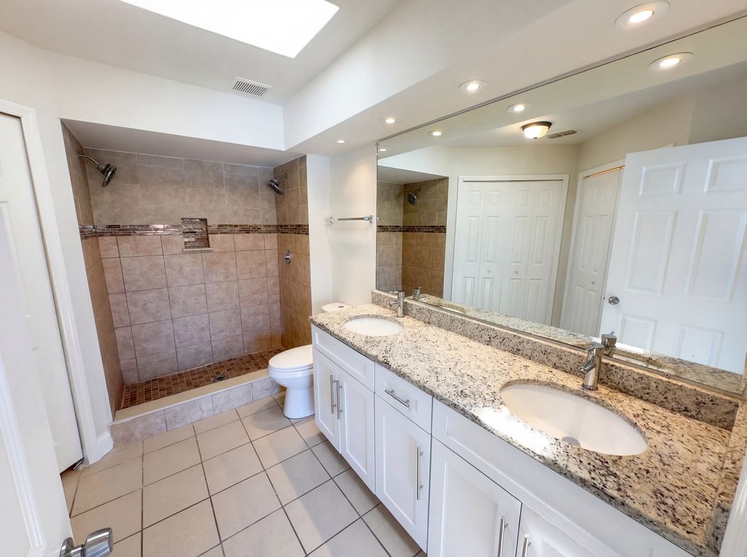 Photo 23 of 33 of 1729 Elmstead Ct, Orlando, FL