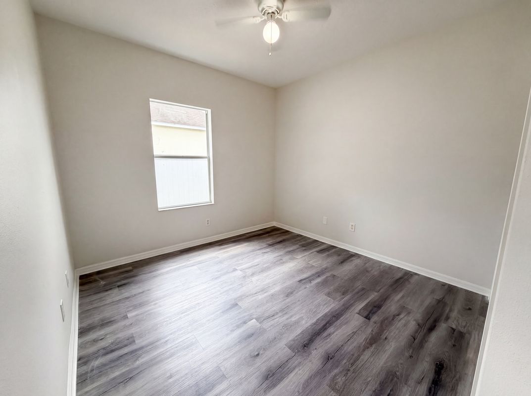 Photo 12 of 20 of 3408 Grove Blossom Ln, Plant City, FL