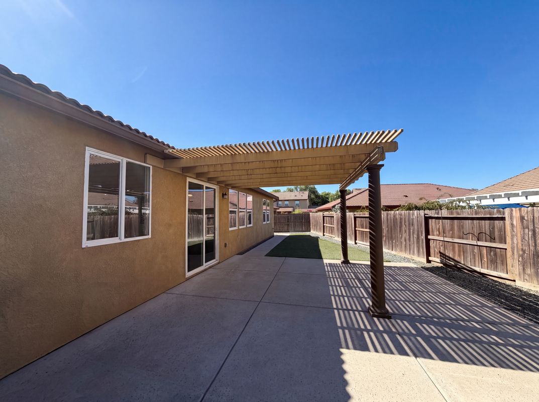Photo 38 of 40 of 1216 Hamel Way, Galt, CA