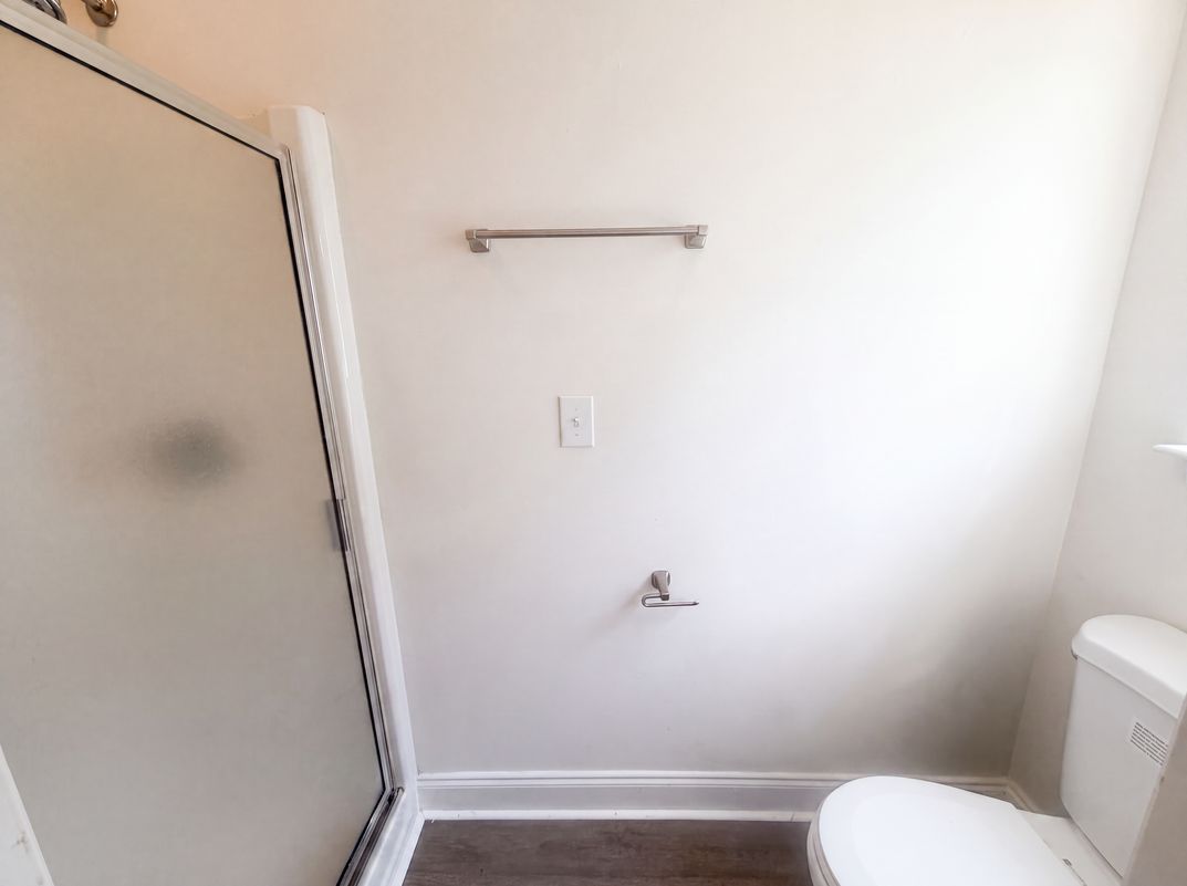 Photo 16 of 17 of 2110 Carlisle Way, High Point, NC