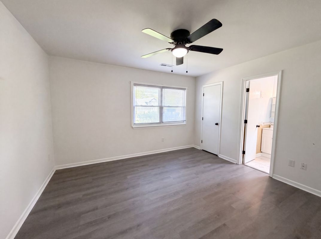 Photo 4 of 24 of 619 Piedmont Ln, Ladson, SC