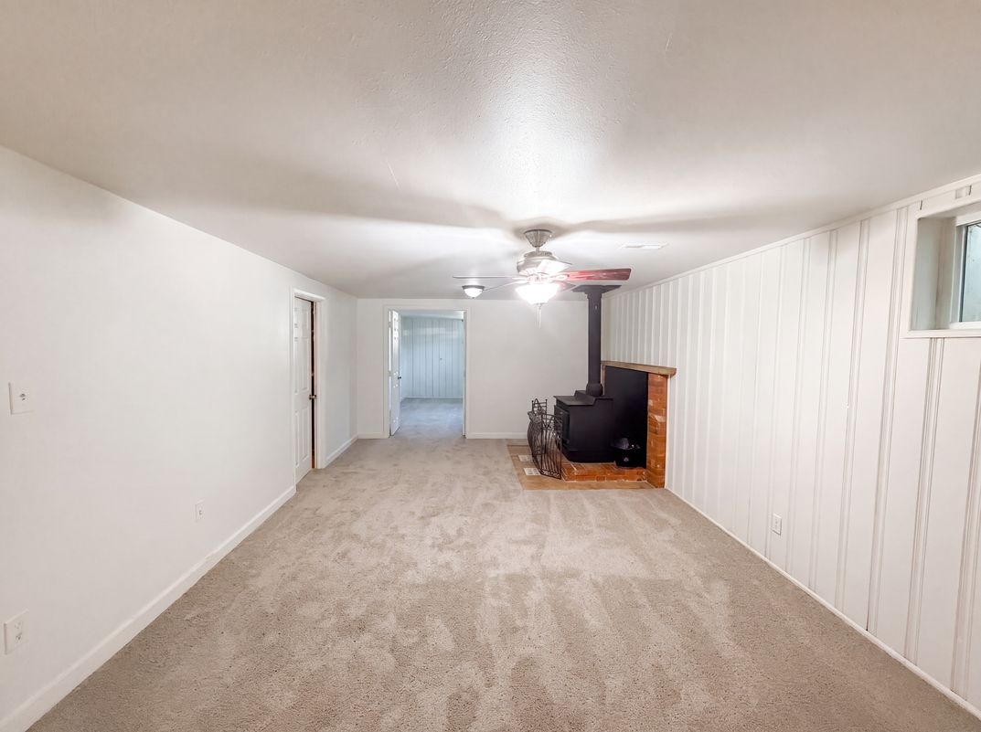 Photo 8 of 28 of 5667 Johnson St, Arvada, CO