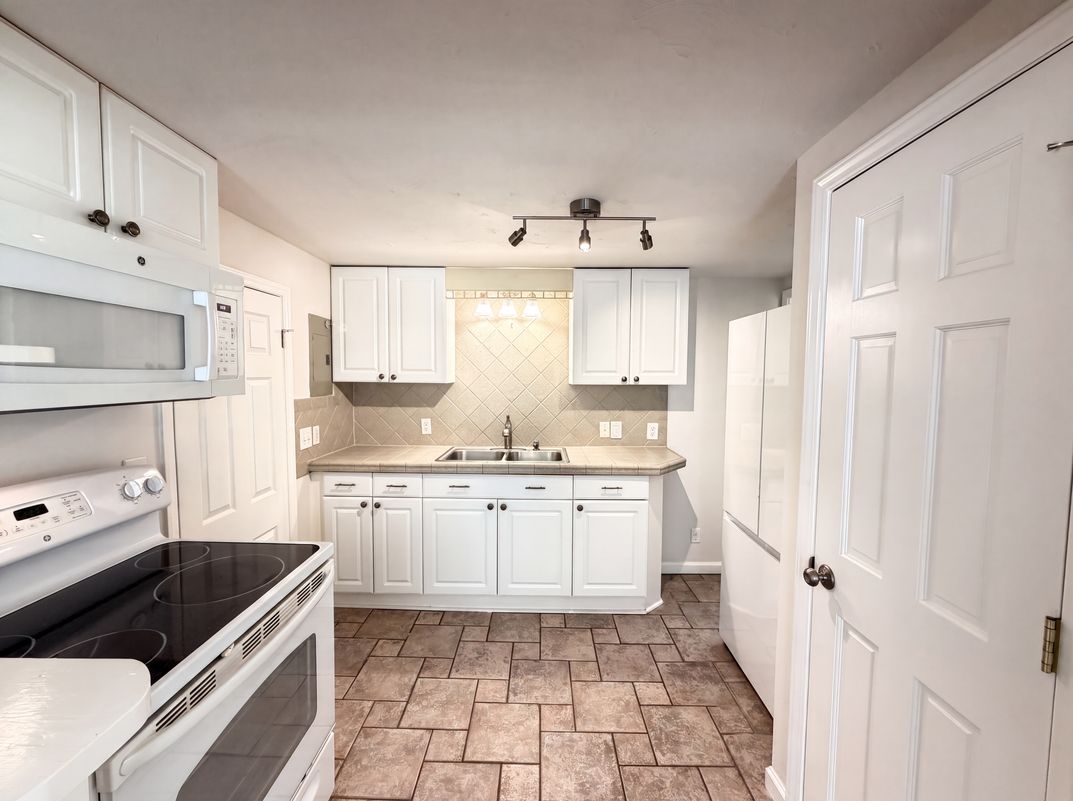 Photo 6 of 18 of 9801 Hannon Rd, Mint Hill, NC