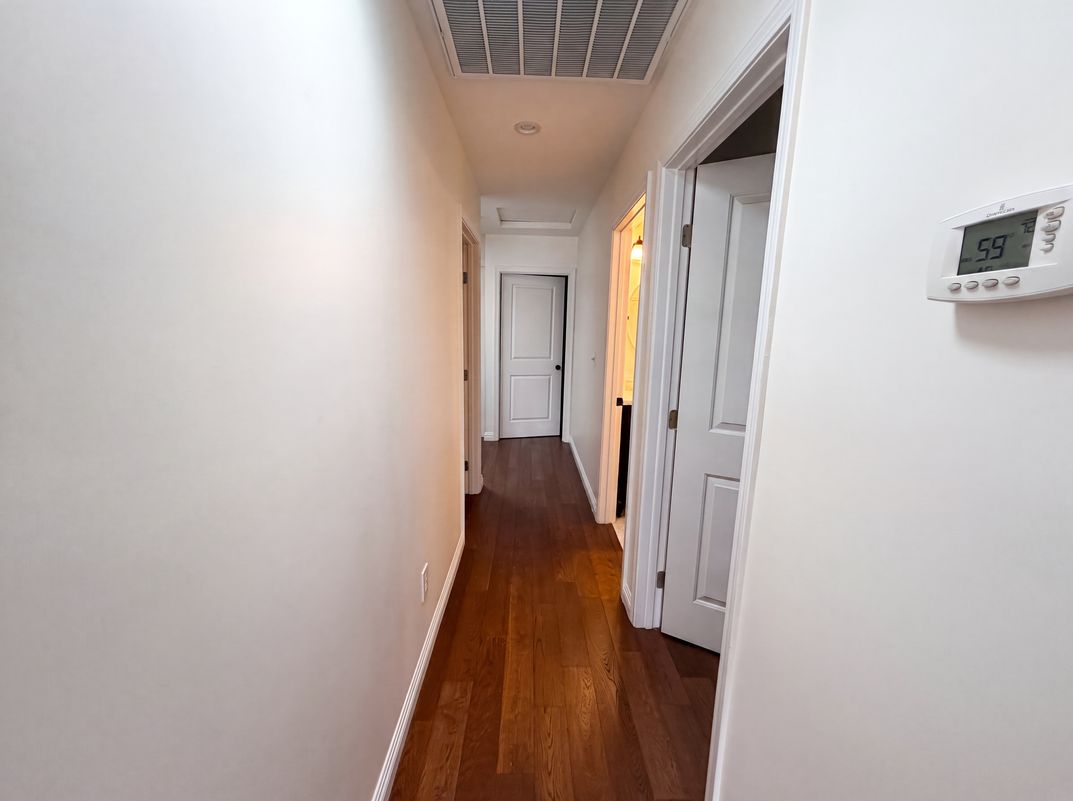 Photo 9 of 22 of 1138 S St Andrews Pl, Los Angeles, CA