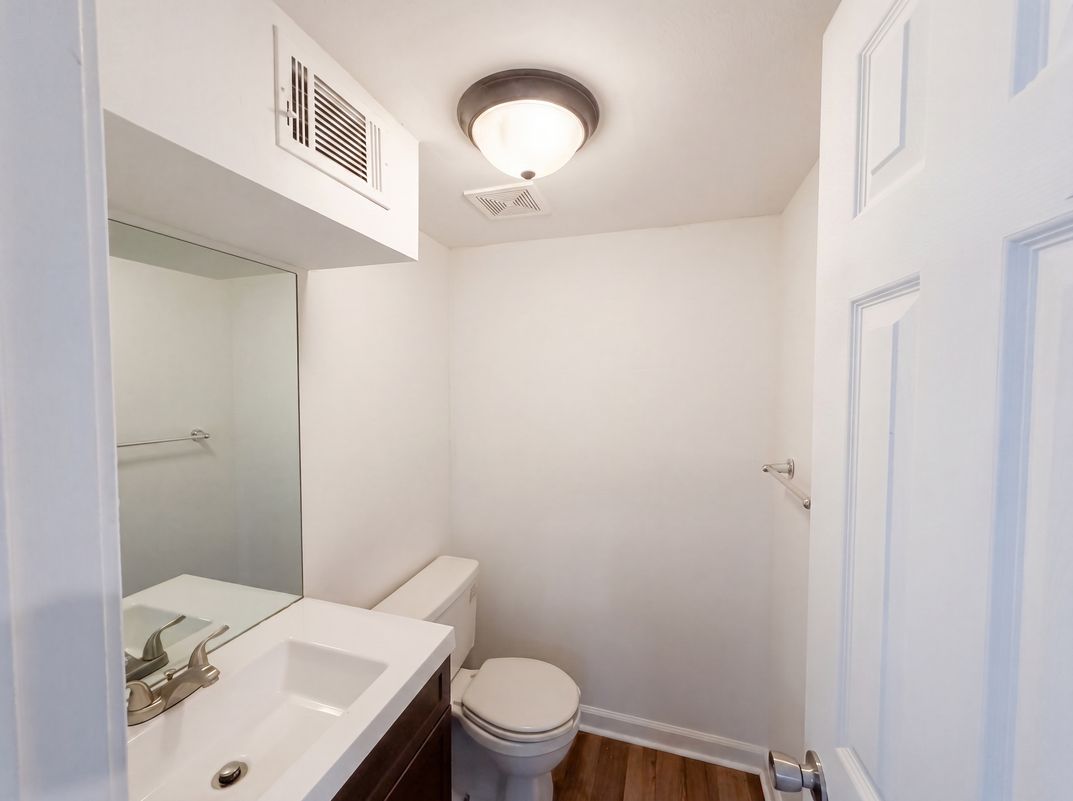 Photo 11 of 22 of 205 NE 1st Street Ter, Blue Springs, MO