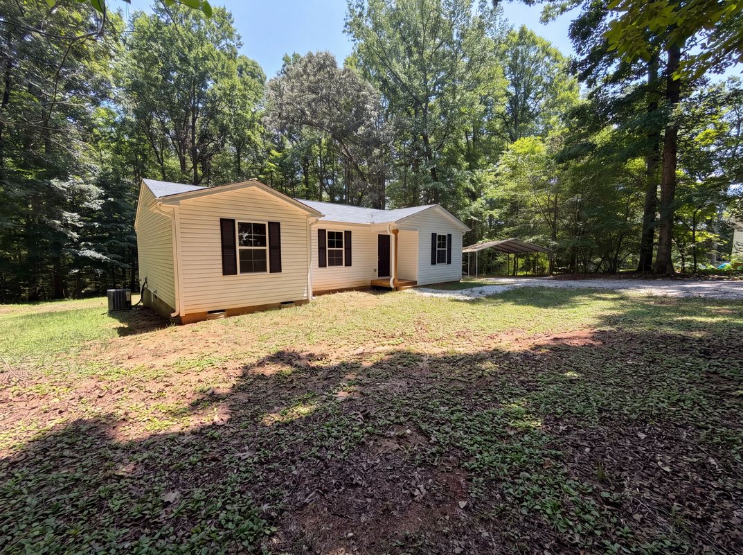 Photo 14 of 16 of 25 Beechnut Ct, Franklinton, NC