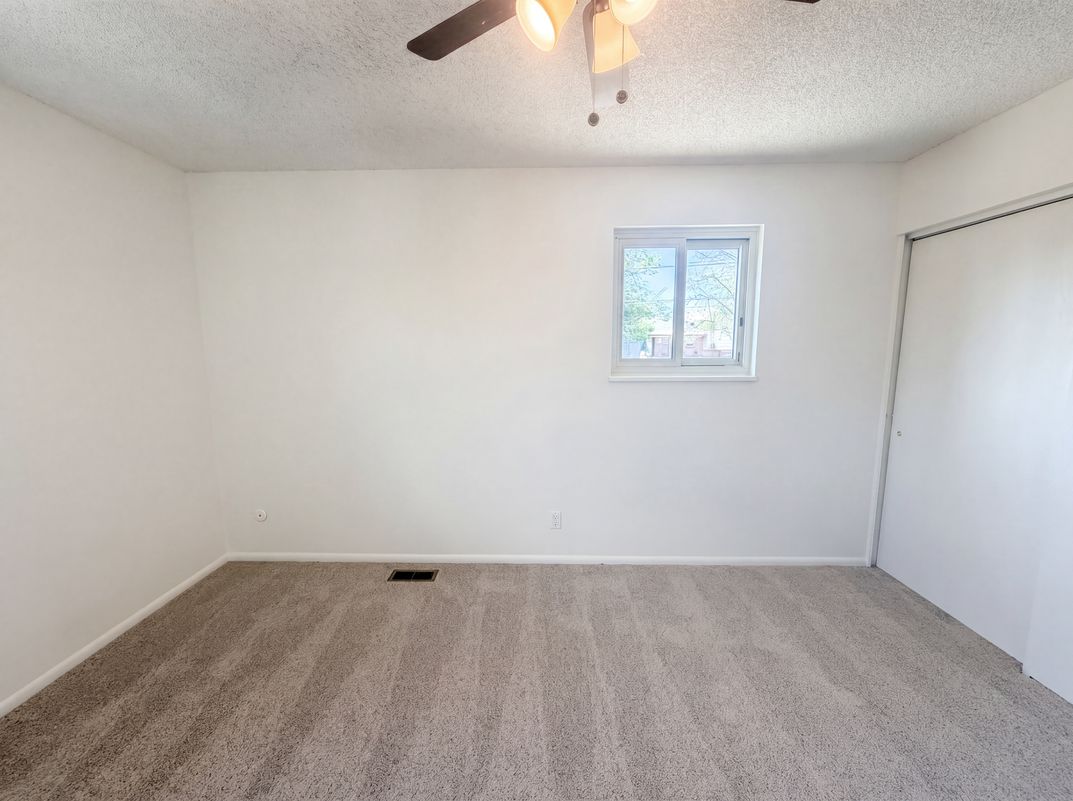 Photo 13 of 25 of 1902 E 116th Pl, Northglenn, CO