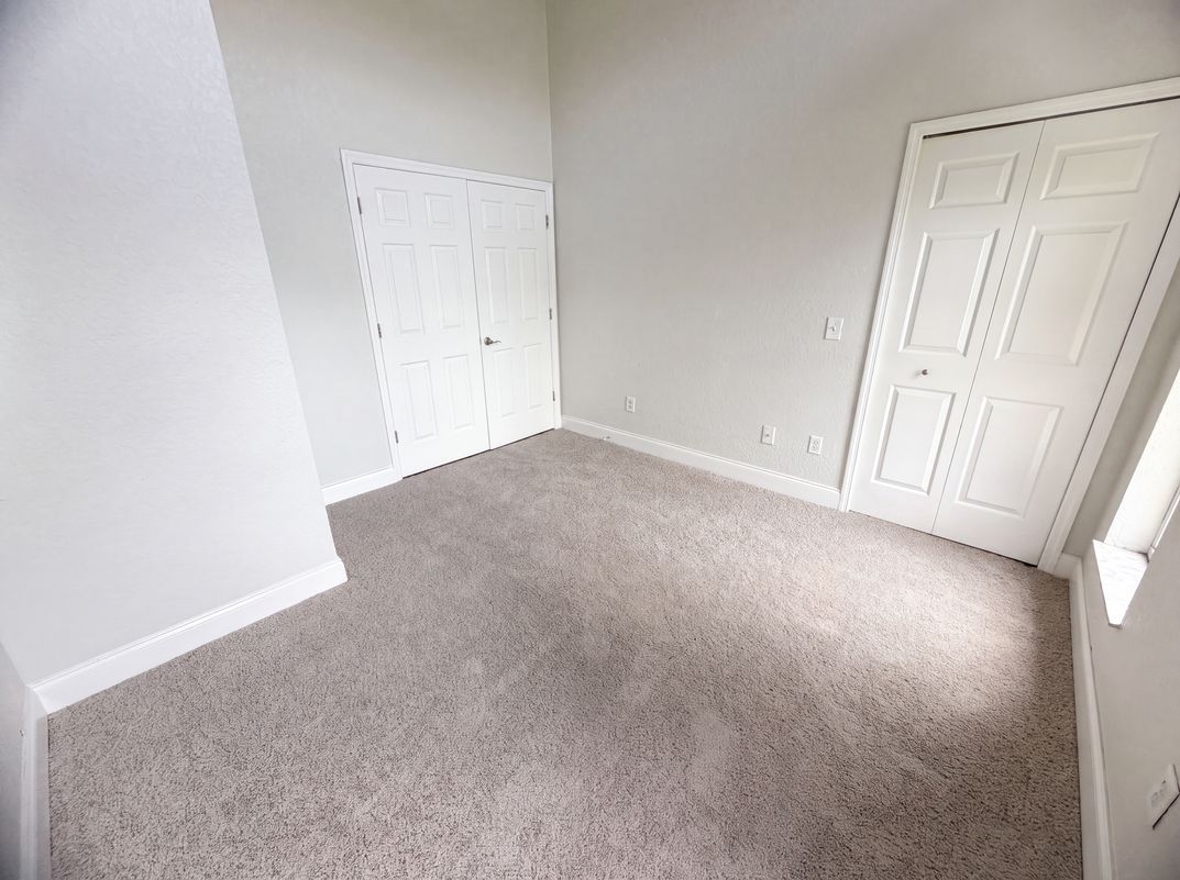 Photo 15 of 29 of 711 SE Celtic Ave, Port Saint Lucie, FL