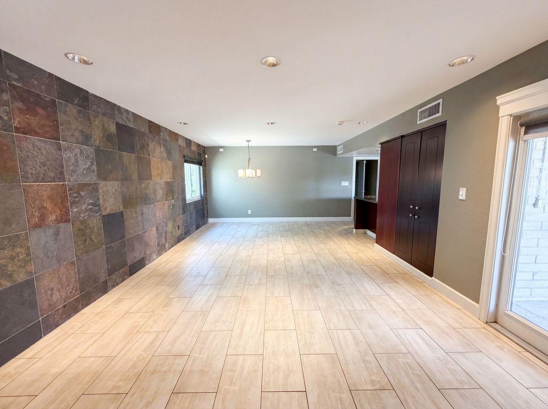 Photo 9 of 33 of 2244 E Nicolet Ave, Phoenix, AZ