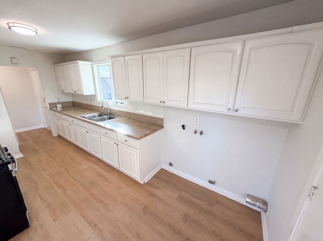 Photo 9 of 33 of 17138 Gumbiner Dr, La Puente, CA