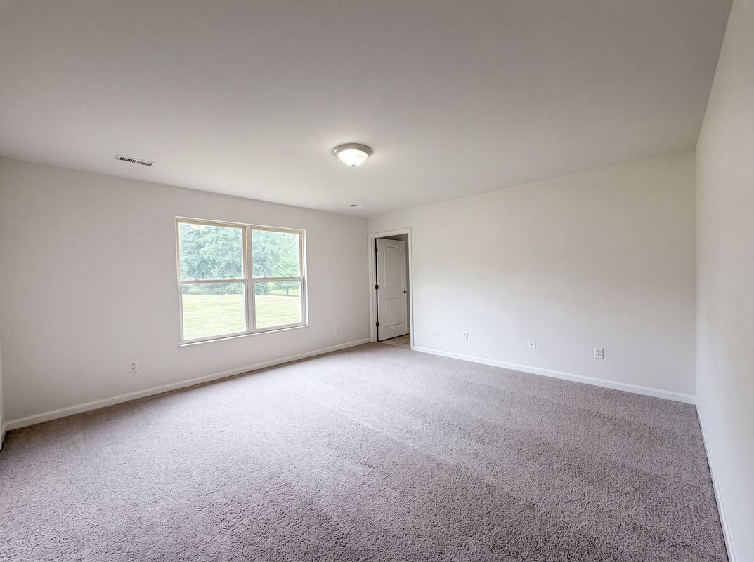 Photo 4 of 26 of 2357 Bastean Rd, Wentzville, MO