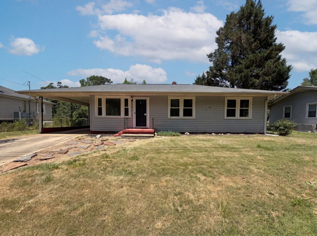 Property photo 1 of 314 Langston Dr