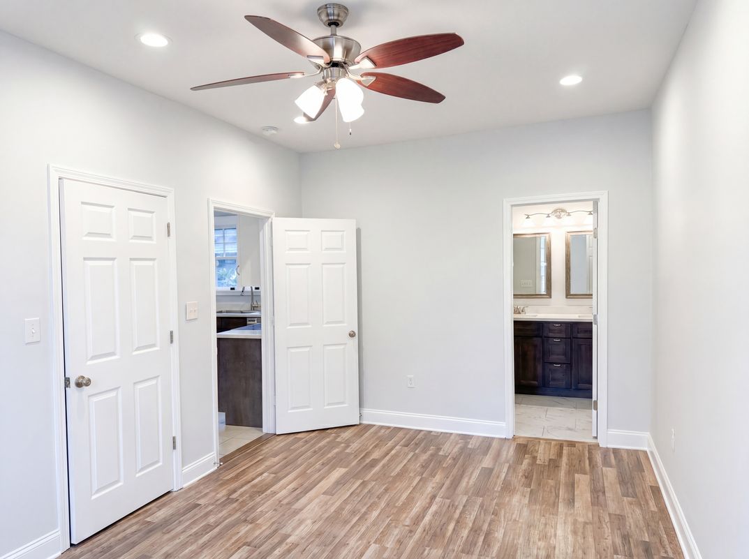 Photo 4 of 17 of 1454 Farragut St, New Orleans, LA