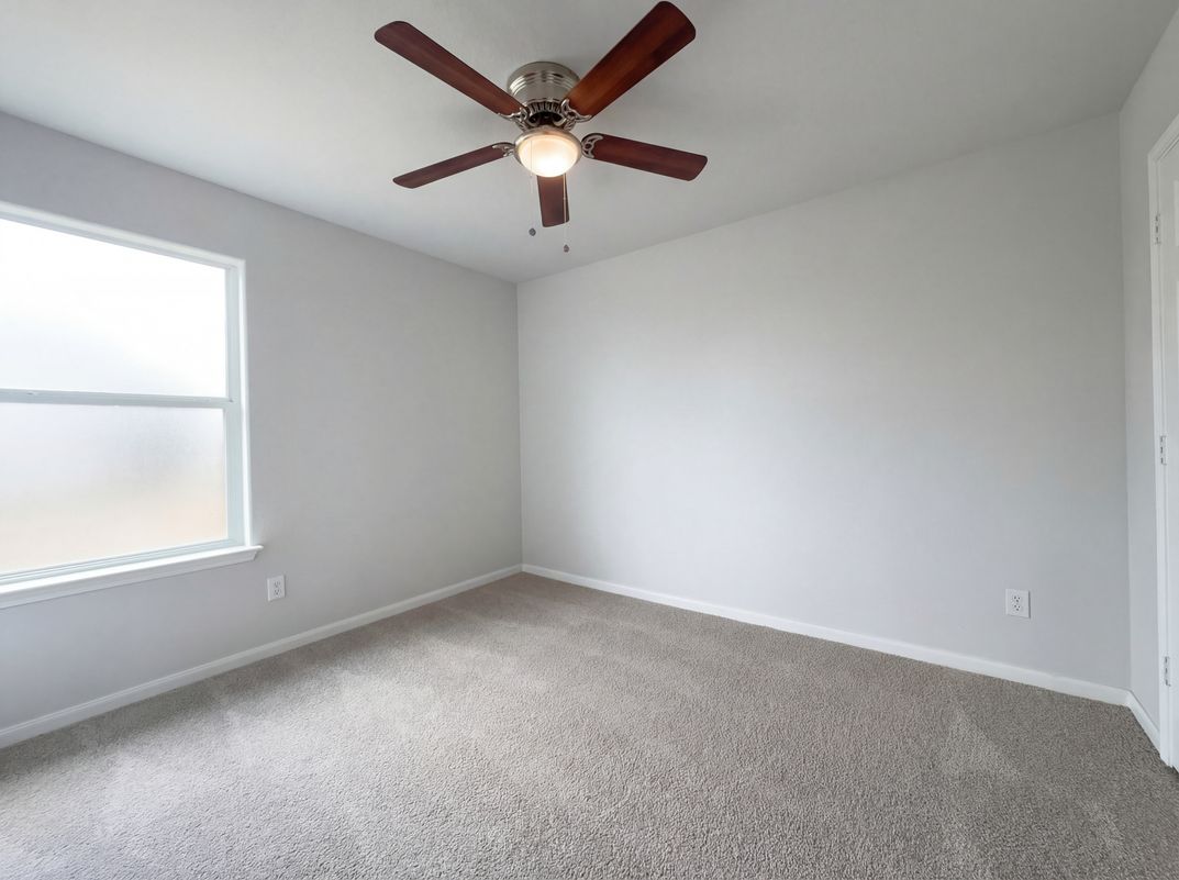 Photo 13 of 17 of 2310 Redfish Dr, Texas City, TX