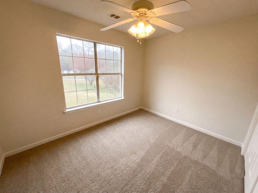 Photo 17 of 22 of 169 Manley Dr, Hampton, GA
