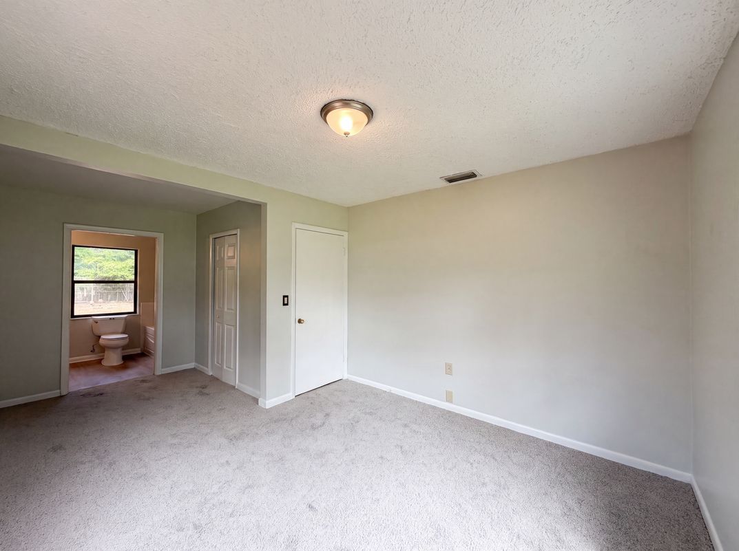 Photo 15 of 22 of 2630 SE 8th Ave, Ocala, FL
