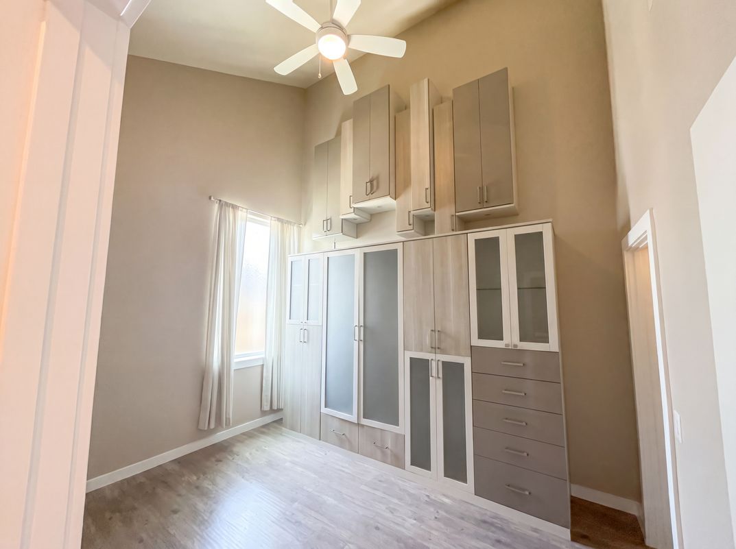 Photo 4 of 21 of 330 Clay St, San Antonio, TX