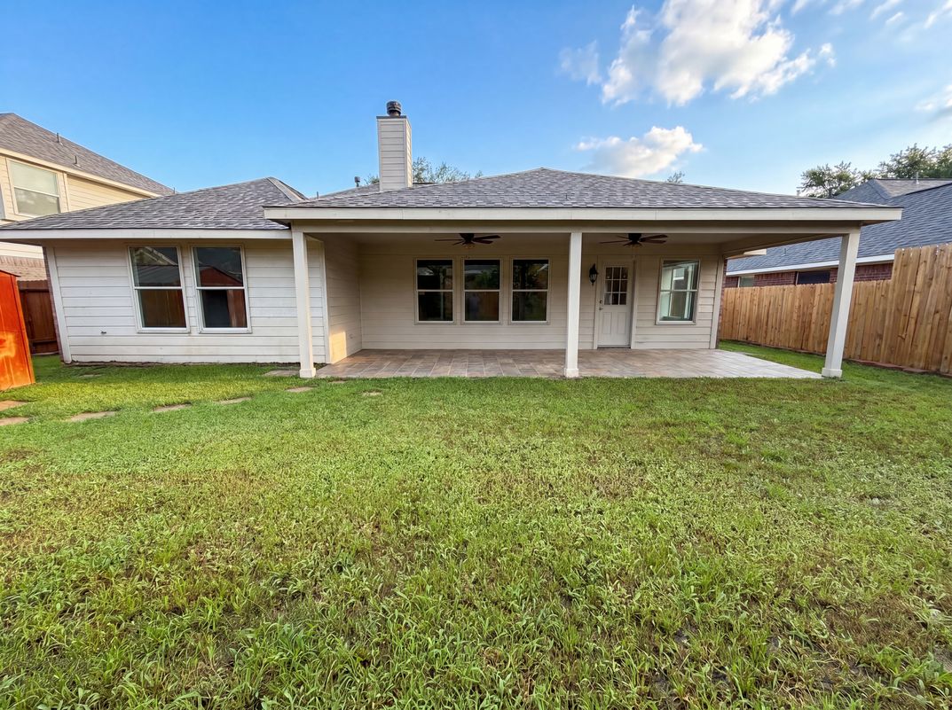 Photo 5 of 21 of 2127 Hannover Way, Spring, TX