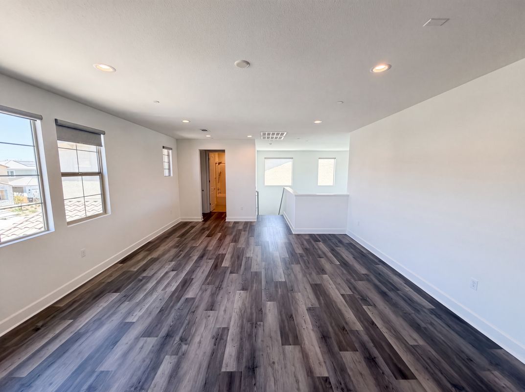 Photo 8 of 43 of 17698 Col Ranch Dr, Riverside, CA