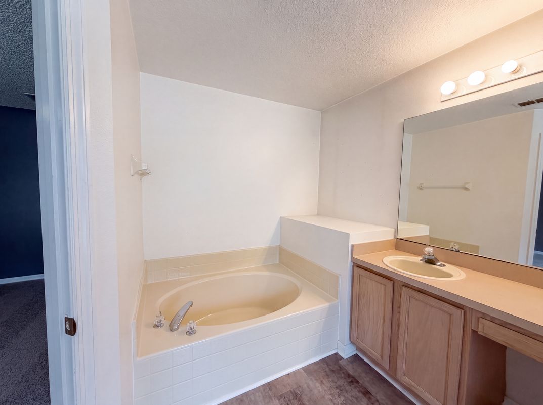 Photo 14 of 20 of 2366 Belen Dr, Deltona, FL