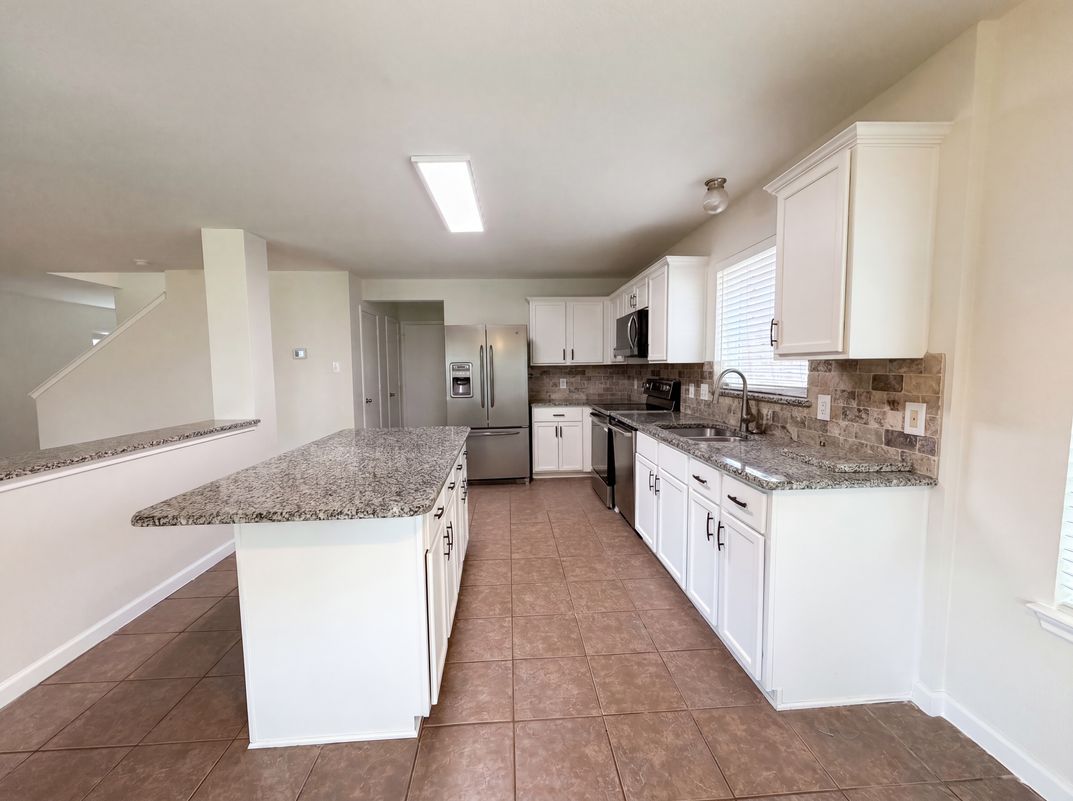 Photo 2 of 22 of 10212 Coolidge Dr, McKinney, TX
