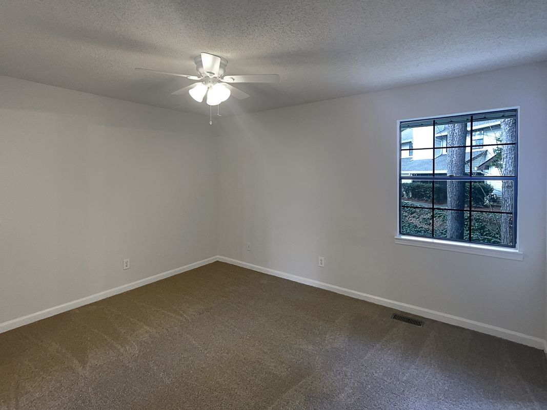 Photo 15 of 21 of 6090 Wintergreen Rd, Norcross, GA