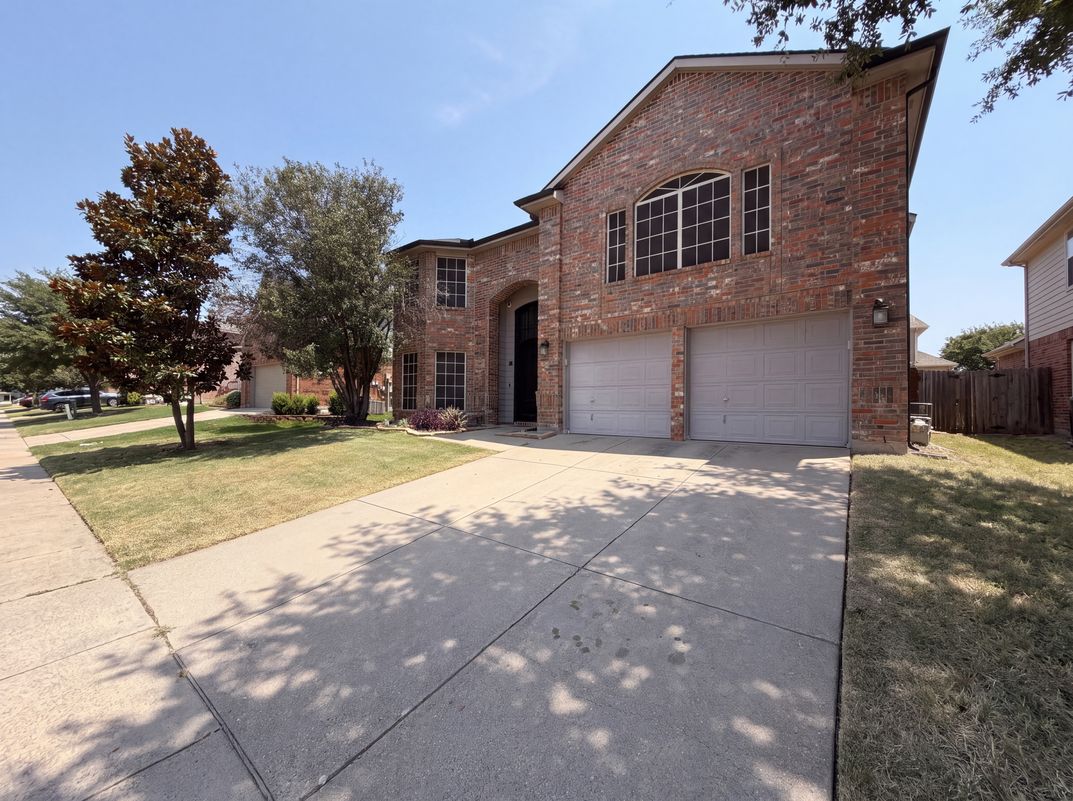 Photo 22 of 27 of 106 Forestview Rd, Hickory Creek, TX