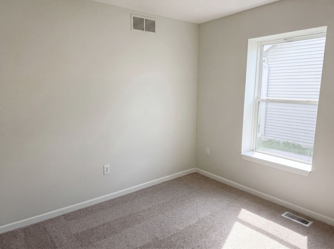 Photo 6 of 21 of 42724 North Walnut St, Clinton Township, MI