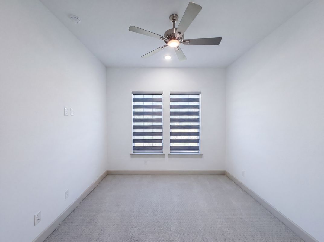 Photo 21 of 28 of 9694 Brackenfield Ln, Frisco, TX
