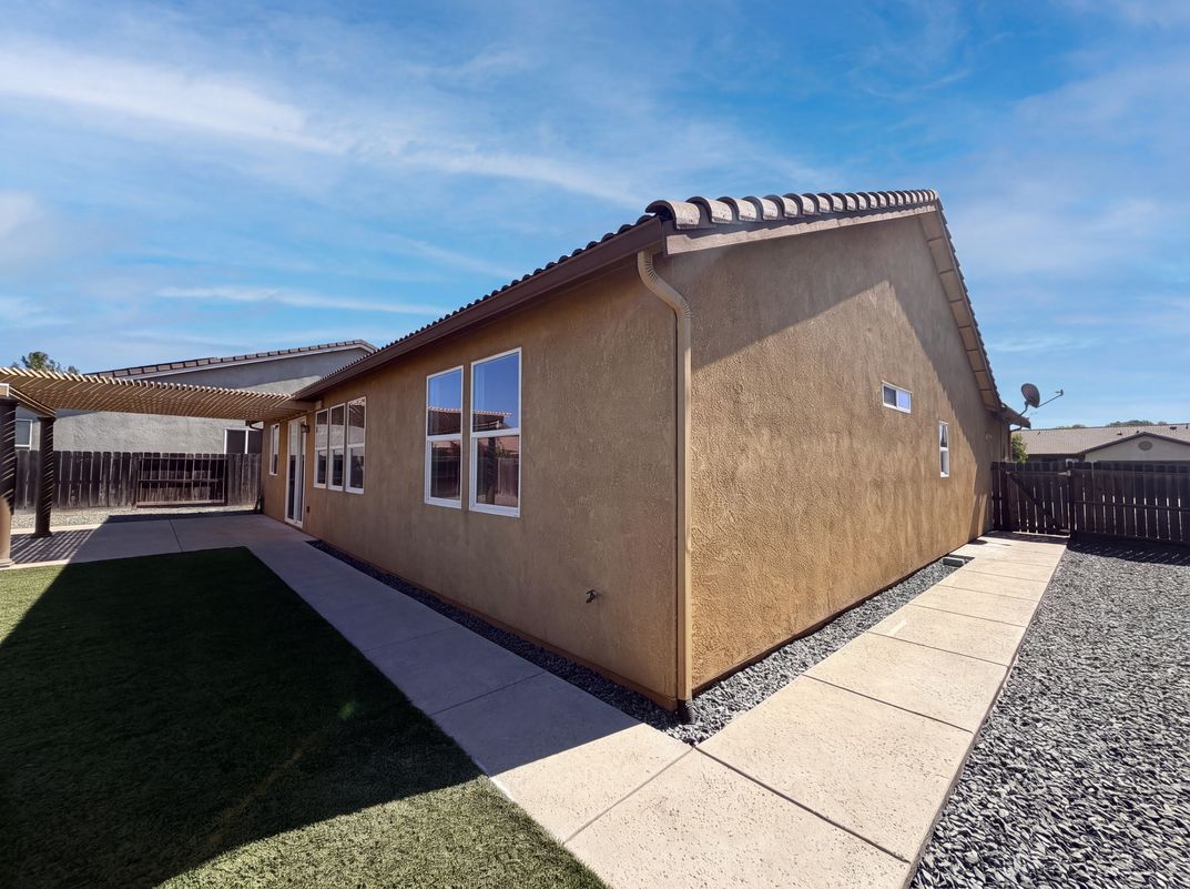 Photo 39 of 40 of 1216 Hamel Way, Galt, CA