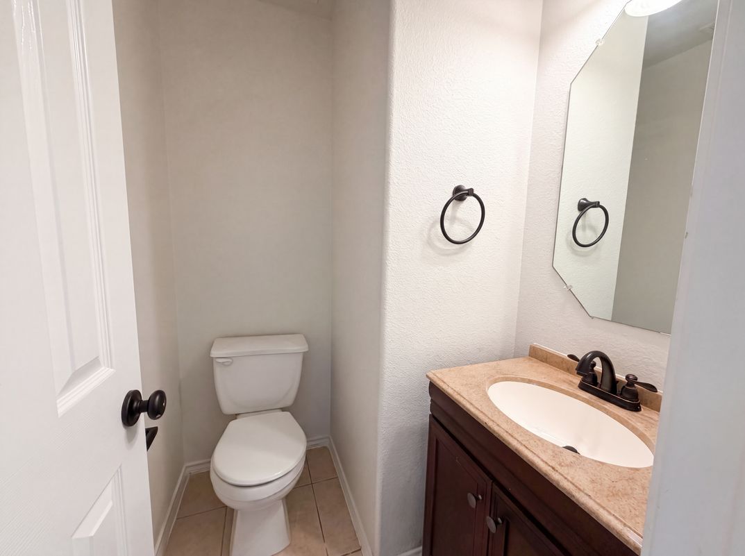 Photo 14 of 20 of 6805 Aquamarine Dr, Killeen, TX