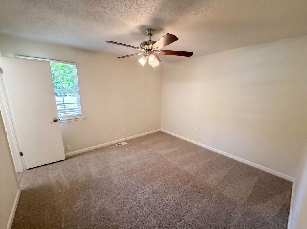 Photo 12 of 22 of 3000 Wilkes Plantation Way, Douglasville, GA