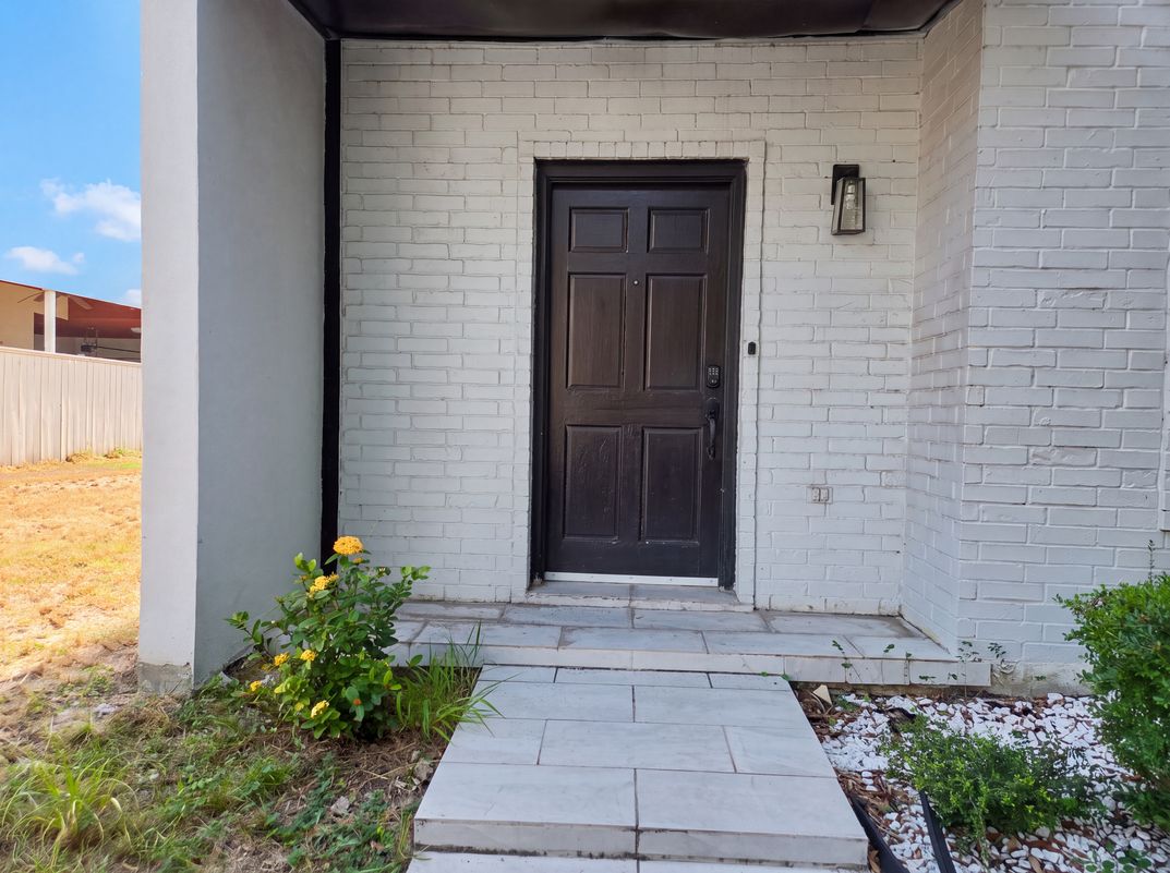 Photo 24 of 26 of 2116 S 6th St, McAllen, TX