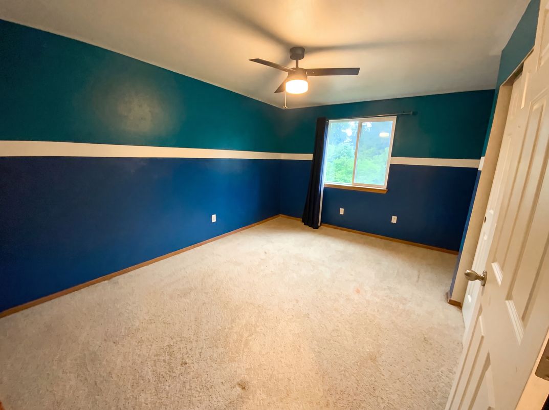 Photo 4 of 37 of 4919 106th St NE, Marysville, WA
