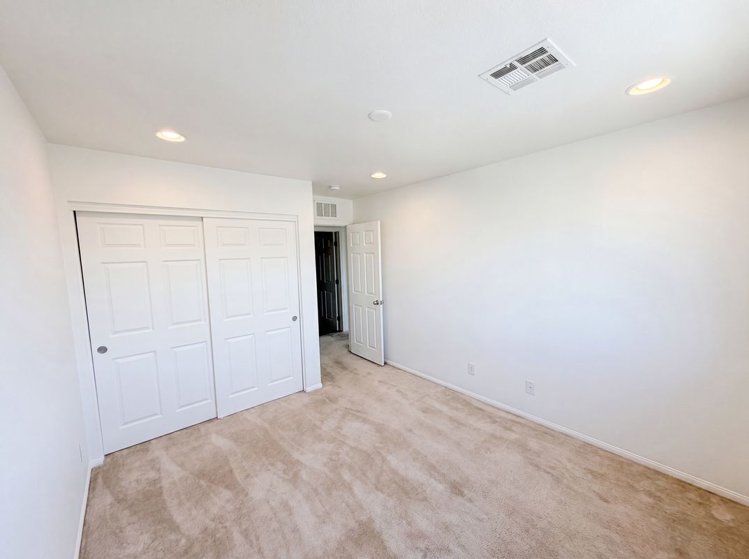 Photo 23 of 46 of 1561 Redolence Ave, North Las Vegas, NV
