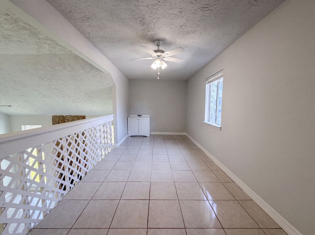 Photo 11 of 21 of 3542 Nutwood Ln, Spring, TX