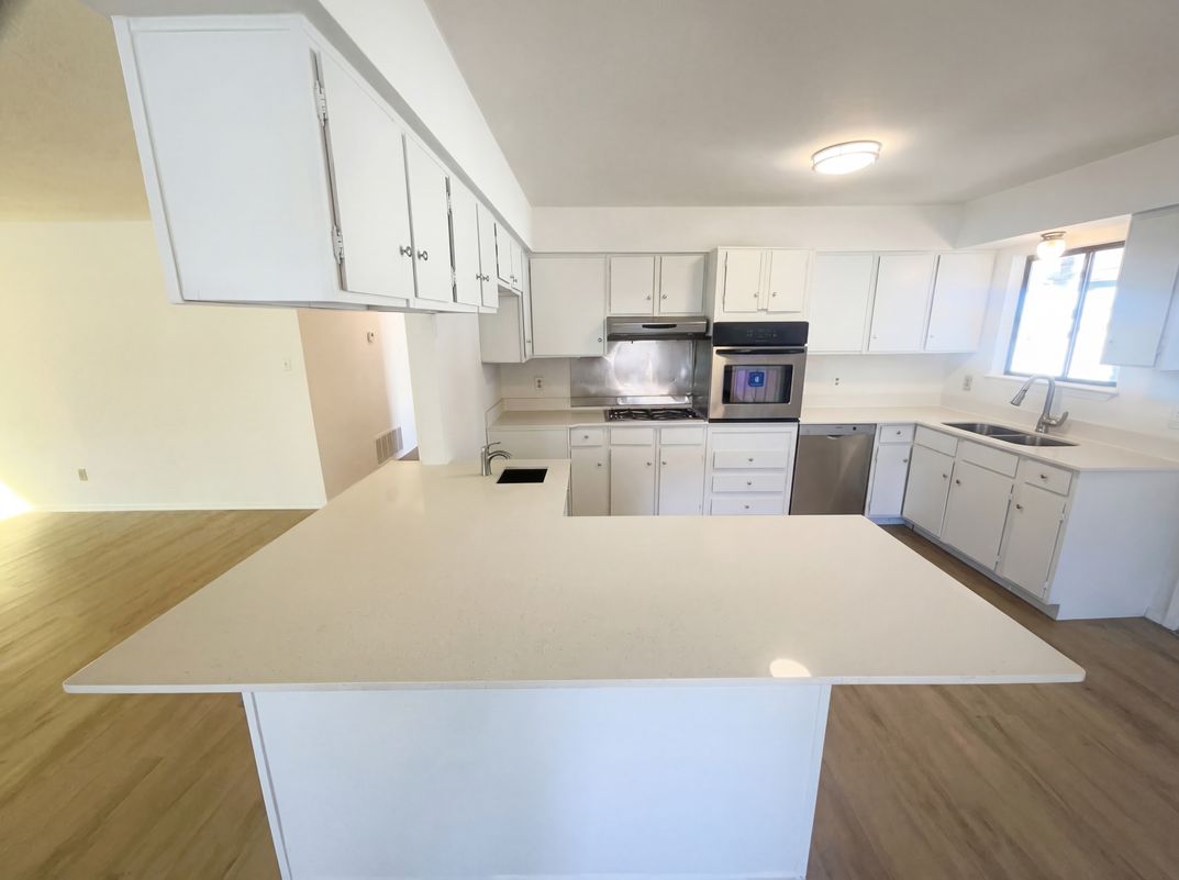 Photo 10 of 21 of 1229 Kirby St NE, Albuquerque, NM