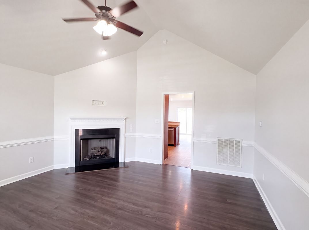 Photo 3 of 22 of 208 Settlers Pointe Dr, Pikeville, NC