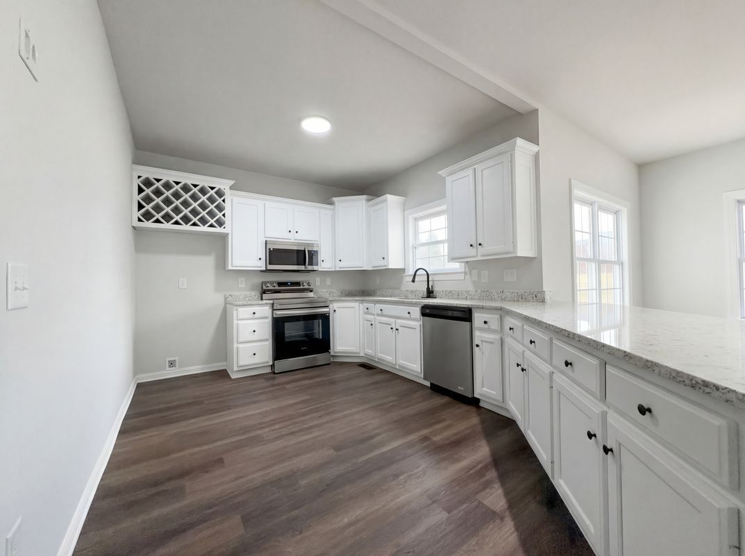 Photo 12 of 24 of 102 Riverbirch Ln, Hendersonville, TN