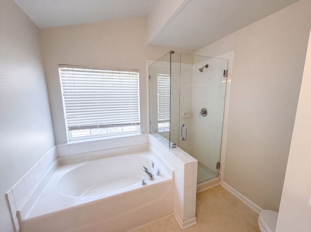 Photo 13 of 17 of 8409 Aztec Dawn Ct, Raleigh, NC