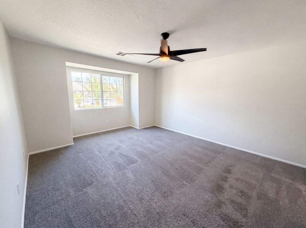 Photo 18 of 28 of 13185 Great Falls Ave, Victorville, CA