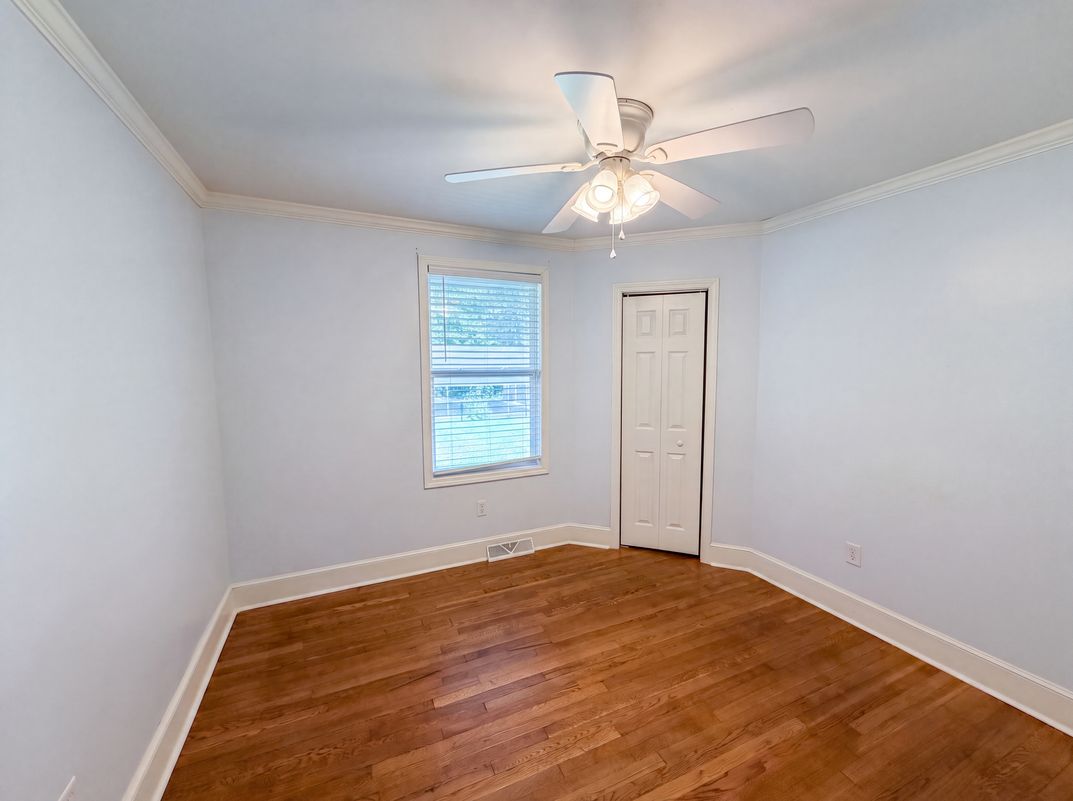 Photo 11 of 19 of 1605 Auten Rd, Gastonia, NC