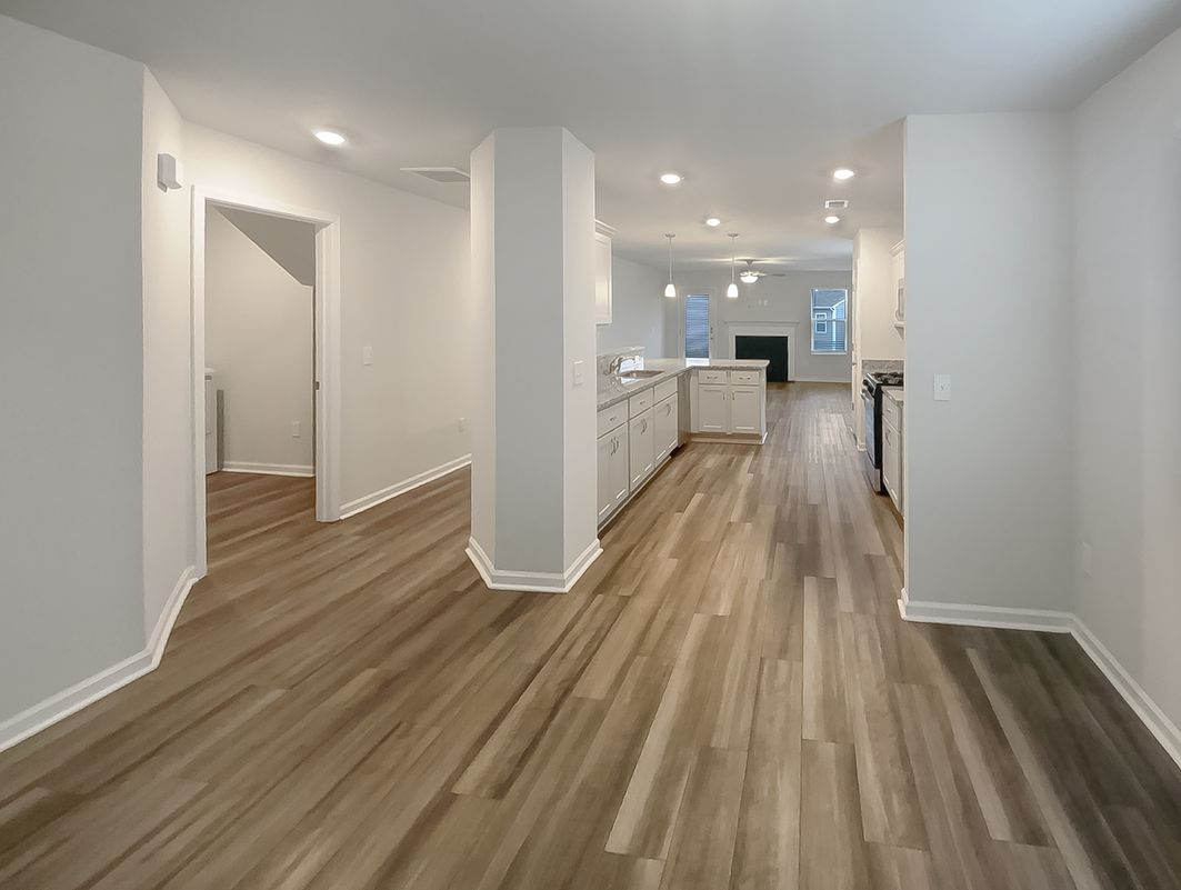 Photo 10 of 27 of 129 W Compass Way, Easley, SC